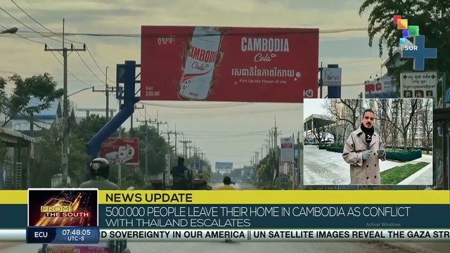 Cambodia-Thailand border clashes force 500,000 to flee