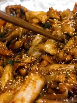 Hamzy Mukbang ASMR Realsound Eating - Black Bean Noodles & Squid Spicy Mukbang #Mukbang #Spicyfood