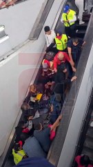 Caída en escalera eléctrica de estación Metro Ciudad Deportiva deja 12 lesionados