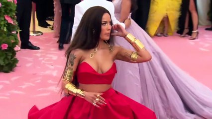 Billie Eilish Reveals Emotional Meaning Of 'I Wanna End Me' Song Lyric