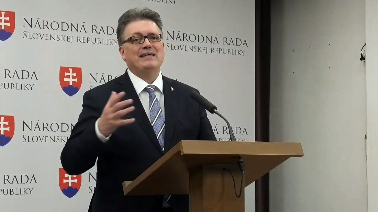 ZÁZNAM: TK hnutia KDH - k novému školskému zákonu