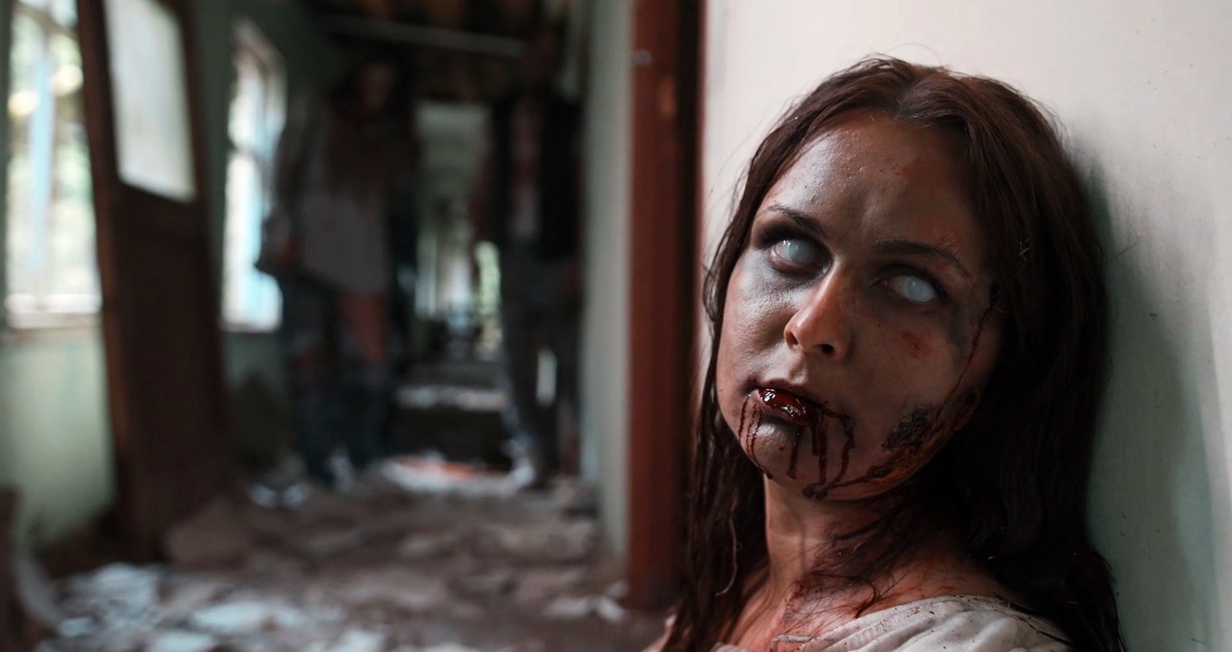Oh my God, a vampire has appeared!!   ظهور مصاص دماء !!