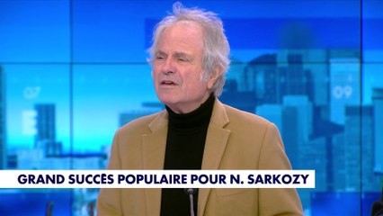 Franz-Olivier Giesbert : «Le terme de rockstar va très bien à Nicolas Sarkozy.»