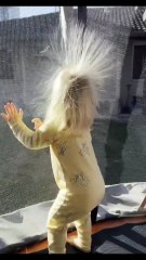 Best Hair Day Ever! Toddlers Get Crazy Static Hair