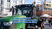 Agricultores e pescadores bloqueiam temporariamente porto de Volos na Grécia