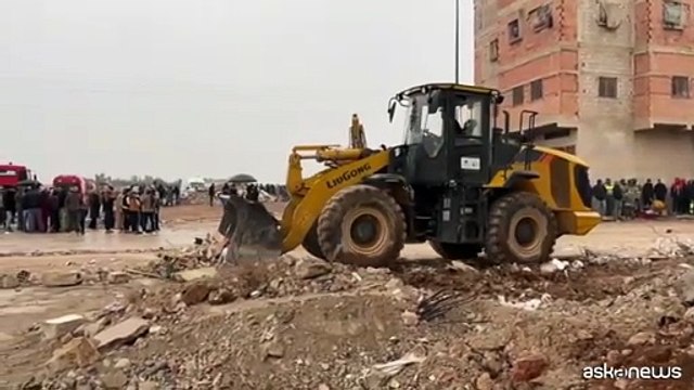 Marocco, crollano due edifici a Fez, almeno 22 morti