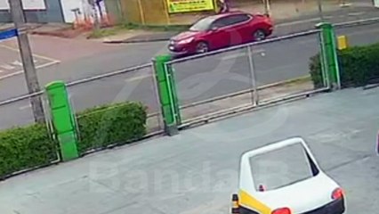 Idoso é espancado e tem relógio roubado por casal de assaltantes no Sítio Cercado; polícia divulga imagens