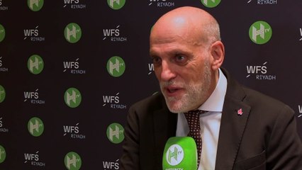 Tebas vuelve a defender los partidos de liga en el extranjero