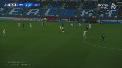 E Guardiola tiene una joya que da pánico: golazo escandaloso para zarandear al juvenil blanco