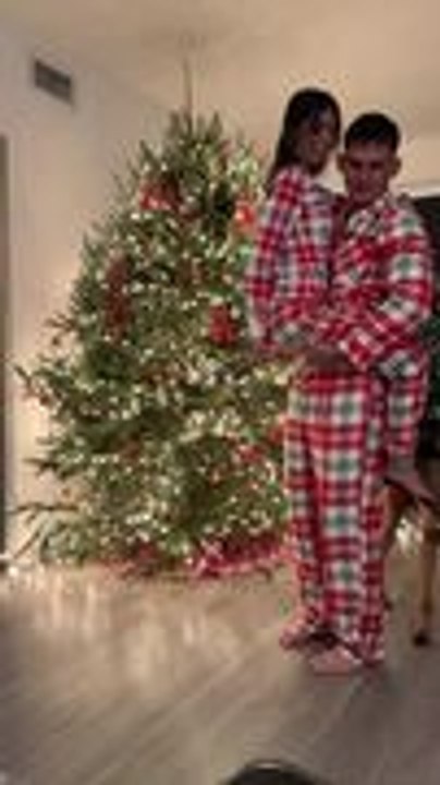 Man Tries to Lift Woman for Pose and His Dog Hilariously Slips Between His Legs