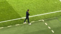 La reacción de Xabi nada más pitar el final del partido con un detalle con Pep que no gustará al madridismo