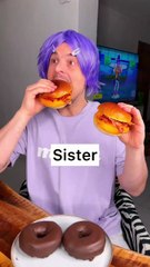 How to keep peace at home by SHARING SNACKS with your sibling？｜ CHEFKOUDY😭❤️🍔🍩