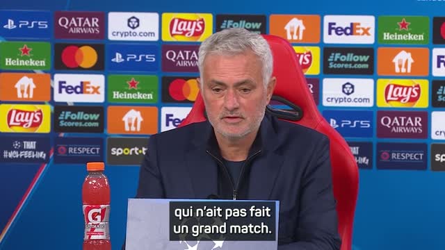 Benfica - Mourinho encense son équipe après la victoire face à Naples