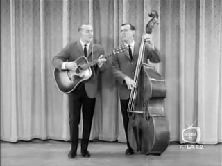 Jack Benny Program - S15xE28 - Smothers Brothers Show