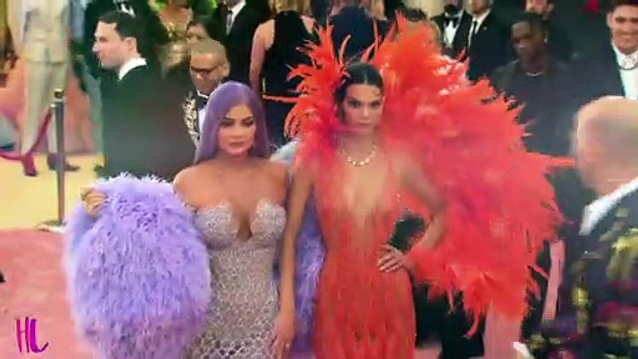 Kylie Jenner & Travis Scott Dating Again After Miami Trip?