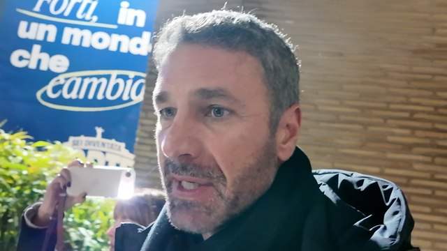 Lo sfogo di Raoul Bova ad Atreju: «Massacrato per aver detto occhi spaccanti . Mi sono sentito solo, la società è malata»