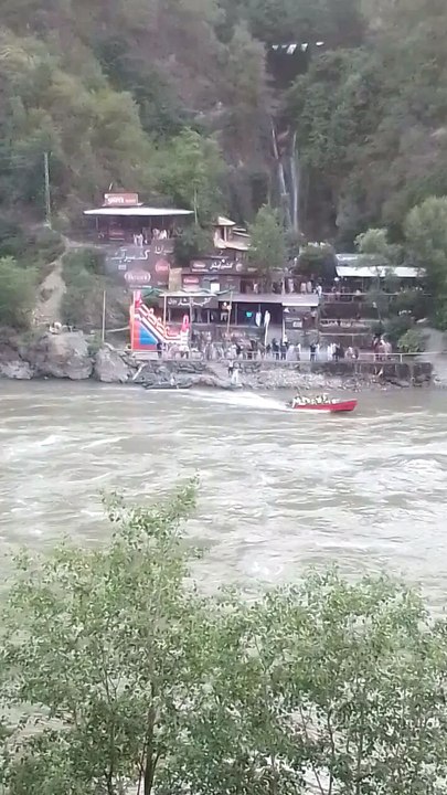Kashmir river