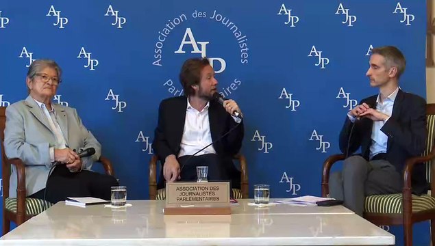 Conférence de presse de l’AJP : M. Boris Vallaud, président du groupe Socialistes et apparentés, député des Landes - Mercredi 10 décembre 2025
