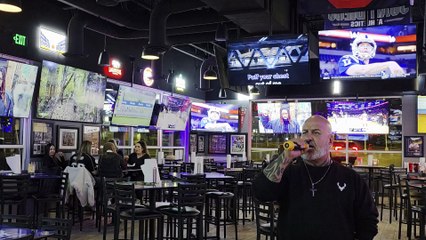 FIVE FINGER DEATH PUNCH - ROLL DEM BONES (PERFORMED LIVE AT BOUT TIME)