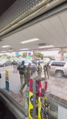 Border Patrol agents locked out of Louisiana convenience store