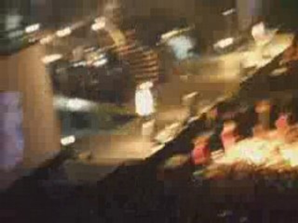 Tokio Hotel Bercy 09.03.08 - Intro+ Ich Brech Aus [Part 2/2]