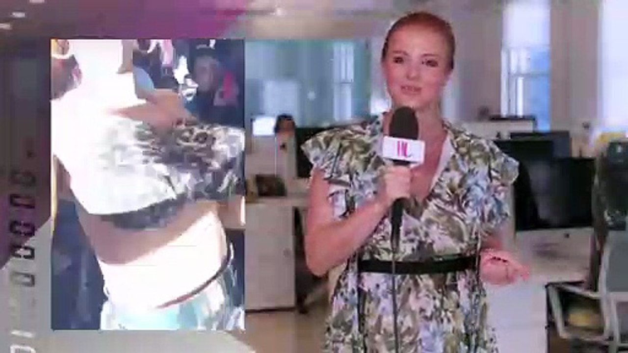 Nicki Minaj Disses Cardi B's AMA Performance | Hollywoodlife