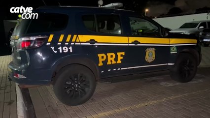 PRF recupera veículo com alerta de furto durante abordagem na BR 277