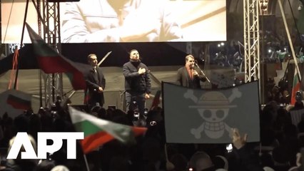 “Money, Budget & Principles”: Young Bulgarians March in Sofia Calling for Government to Step Down