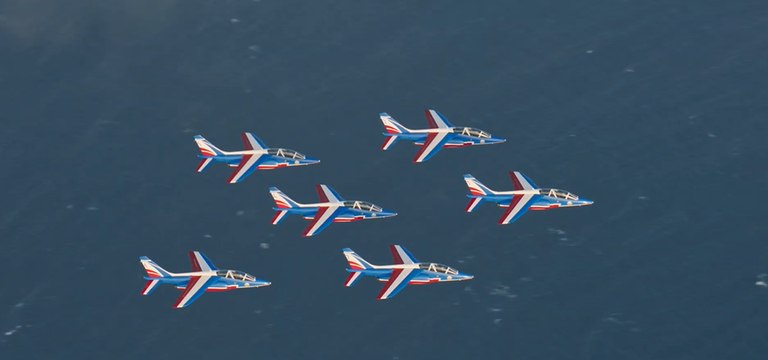 ATHOS - Au cœur de la Patrouille de France Bande-annonce (2)