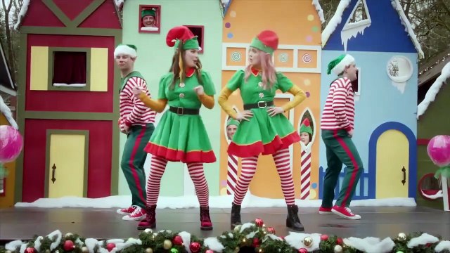 Laura Marano & Gregg Sulkin Discuss ''A Cinderella Story: A Christmas Wish'