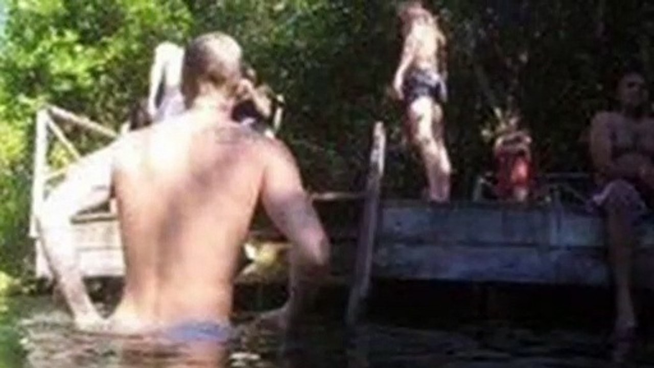 Justin Bieber Fans Body Shame Selena Gomez & The Weeknd