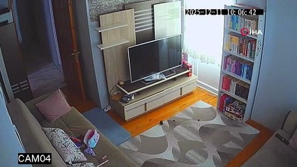 Balıkesir Sındırgı’da Deprem Anının Görüntüleri Ortaya Çıktı