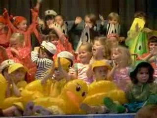 Fête scolaire 1ère maternelle, 2008.