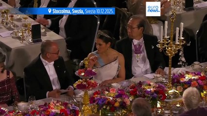 Lo scrittore ungherese László Krasznahorkai riceve il premio Nobel per la letteratura