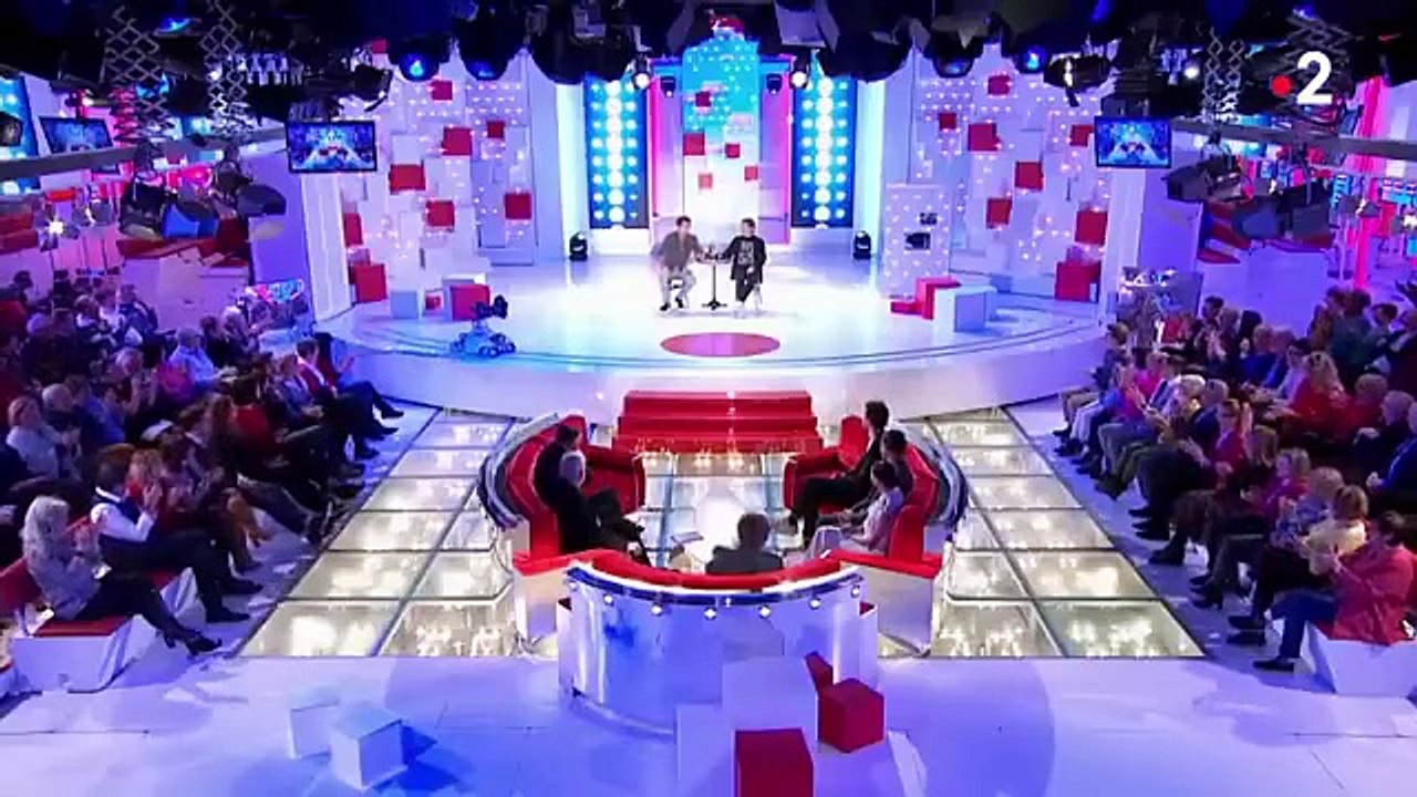 Les Chevaliers du Fiel  Le concours de raviolis   (Live 2020)