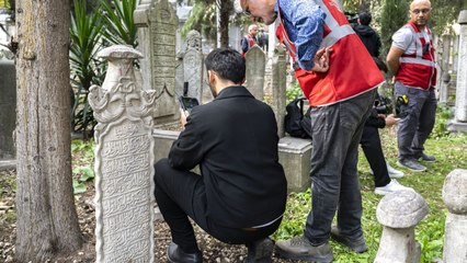İstanbul'daki tarihi mezar taşları ve kitabeler kayıt altına alınıyor!