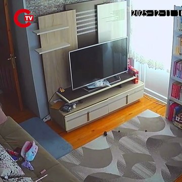 Balıkesir’de kameralara yansıyan görüntüler depremin şiddetini gözler önüne serdi