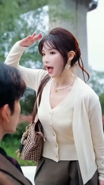 After all, the bride who came to Chongxi before was either frightened or missing, without exception, but she didn't believe in evil, and cured his hidden illness with a backhand, which shocked the whole family and knelt down and begged her not to leave#sw