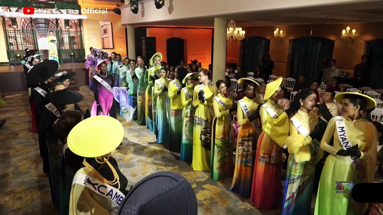 Official Top 5 of Miss Cosmo 2025 Ao Dai Cultural Fashion Runway Show | Queens Stunned the World