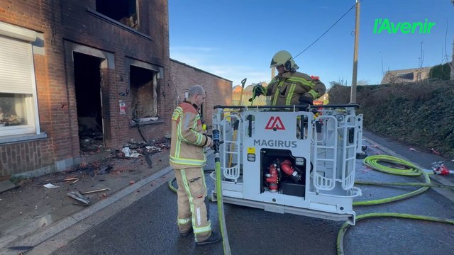 Une maison détruite lors d'un violent incendie à Remicourt