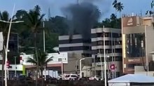 Incêndio atinge condomínio de luxo em Salvador; veja vídeo