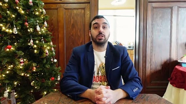 Kylie Jenner Attacked By Activists While Christmas Shopping