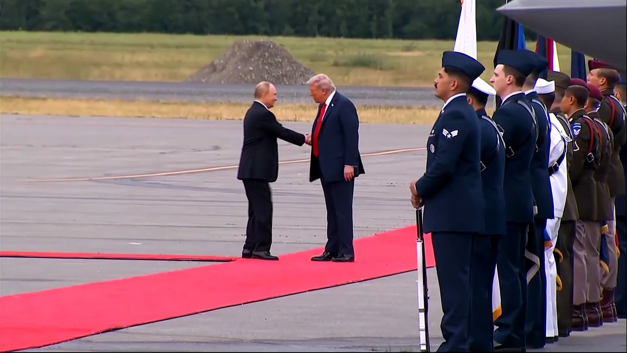 EU triggers emergency clause to indefinitely immobilise Russian assets