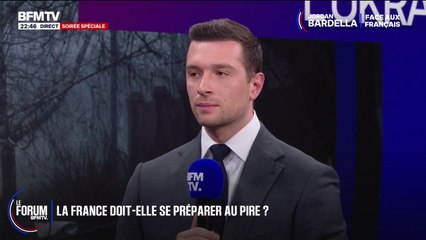 FORUM BFMTV - "Vous avez une attitude extrêmement surprenante vis-à-vis de l'Ukraine pour les défendre, dit Charles, retraité