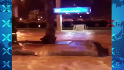 DISASTER in Mecca Saudi Arabia — Monster Floods Swallow Streets Cars Swept Away