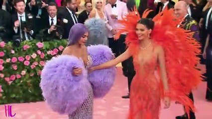 Kylie Jenner Reacts To Kendall Jenner Fight & Making Her Cry - KUWTK Recap