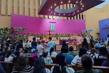 Día de la Virgen de Guadalupe: Chiapanecos viajan en caravanas y visitan distintos santuarios