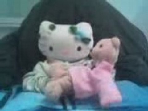 Hello Kitty et nounours mignon