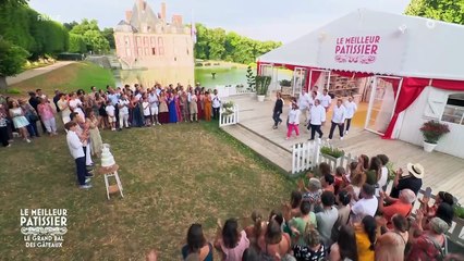 Mercotte a fait ses adieux à l'émission "Le Meilleur Pâtissier" après 14 ans de bons et loyaux services.