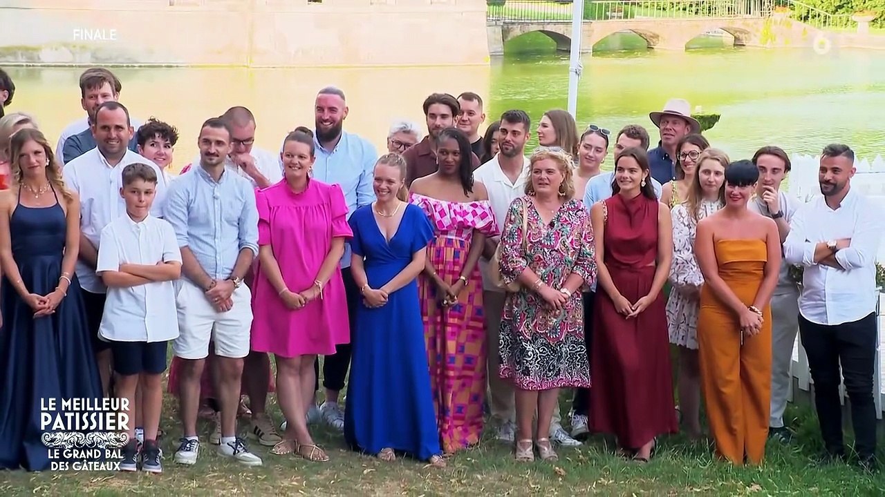 Mercotte annonce le nom du gagnant de la saison 14 du "Meilleur pâtissier"